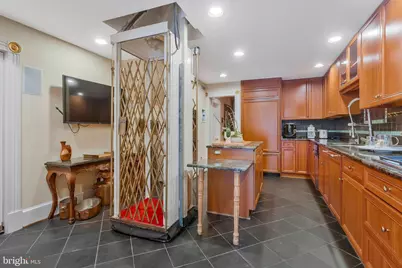 3230 Volta Place NW, Washington, DC 20007 - Photo 17