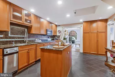 3230 Volta Place NW, Washington, DC 20007 - Photo 15