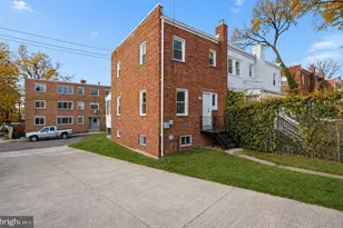 3334 10th Pl SE, Washington, DC 20032 - Photo 41