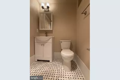 1901 16th Street NW #11, Washington, DC 20009 - Photo 9