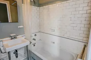 1954 Columbia Rd NW, Washington, DC 20009 - Photo 9