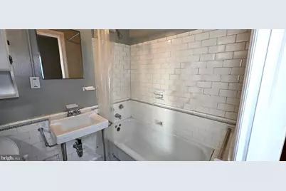 1954 Columbia Road NW #104, Washington, DC 20009 - Photo 17