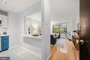 1260 21st St NW, Washington, DC 20036 - Photo 5