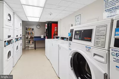 429 N SW #S401, Washington, DC 20024 - Photo 15