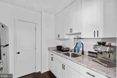 429 N SW #S401, Washington, DC 20024 - Photo 11