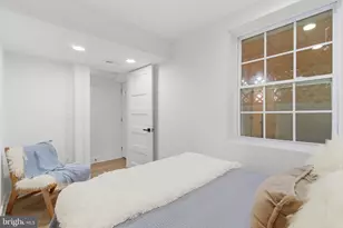 810 Madison St NW, Washington, DC 20011 - Photo 35