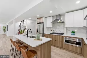 1355 Longfellow St NW, Washington, DC 20011 - Photo 9