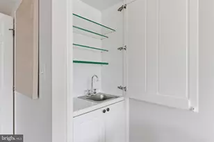 2719 Dumbarton St NW, Washington, DC 20007 - Photo 29