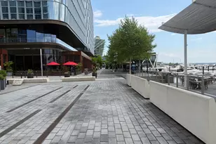 700 7th St SW, Washington, DC 20024 - Photo 45