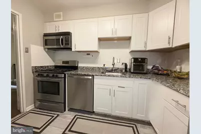 700 7th Street SW #406, Washington, DC 20024 - Photo 17