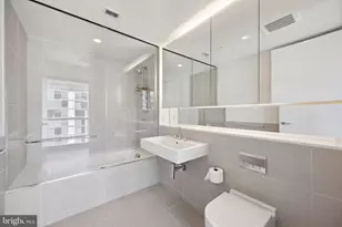 925 H St NW, Washington, DC 20001 - Photo 19