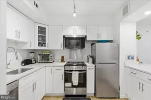 2141 Wisconsin Ave NW, Washington, DC 20007 - Photo 3