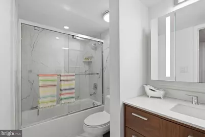 2141 Wisconsin Avenue NW #202, Washington, DC 20007 - Photo 7