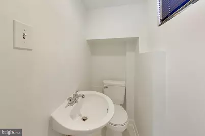 5864 Eastern Avenue NE, Washington, DC 20011 - Photo 25