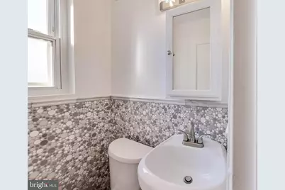 5864 Eastern Avenue NE, Washington, DC 20011 - Photo 13