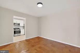 3001 Veazey Terrace NW, Washington, DC 20008 - Photo 5