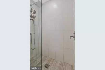 88 V Street SW #201, Washington, DC 20024 - Photo 29