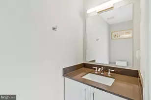 88 V St SW, Washington, DC 20024 - Photo 13