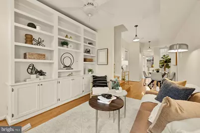 909 8th Street NE, Washington, DC 20002 - Photo 1