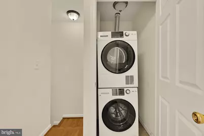 909 8th Street NE, Washington, DC 20002 - Photo 21