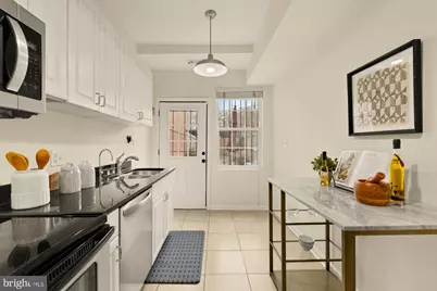 909 8th Street NE, Washington, DC 20002 - Photo 11