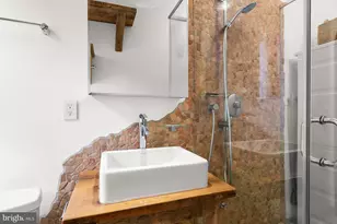 1725 17th St NW, Washington, DC 20009 - Photo 25