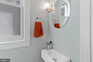 503 I St NE, Washington, DC 20002 - Photo 23