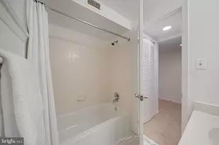 3701 39th St NW, Washington, DC 20016 - Photo 35