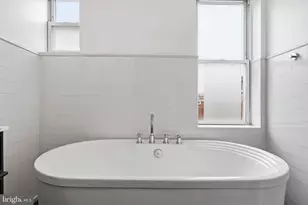 816 13th St NE, Washington, DC 20002 - Photo 19