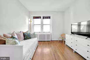 1725 17th St NW, Washington, DC 20009 - Photo 3