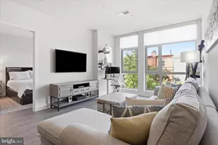 900 11th St SE, Washington, DC 20003 - Photo 9