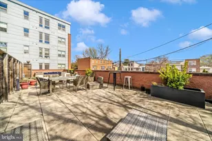 900 11th St SE, Washington, DC 20003 - Photo 25
