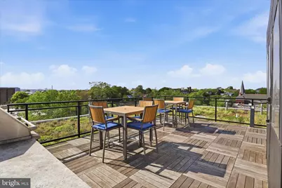 900 11th Street SE #203, Washington, DC 20003 - Photo 27