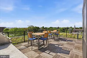 900 11th St SE, Washington, DC 20003 - Photo 27