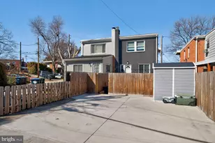 615 Kensington Pl NE, Washington, DC 20011 - Photo 27