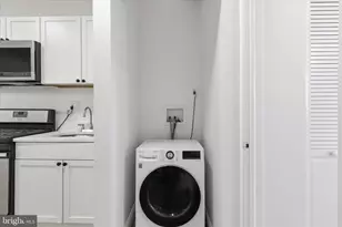 221 20th St NE, Washington, DC 20002 - Photo 29