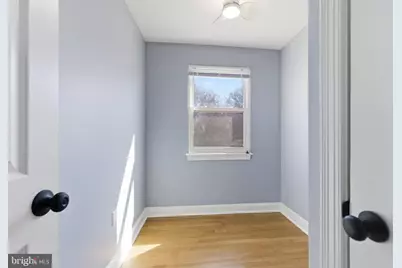 504 Division Avenue NE, Washington, DC 20019 - Photo 3