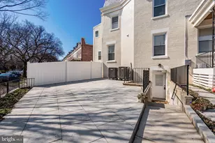 1319 C St NE, Washington, DC 20002 - Photo 3