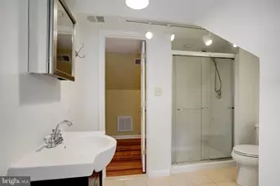 2739 Chesapeake St NW, Washington, DC 20008 - Photo 27