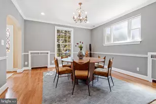 2739 Chesapeake St NW, Washington, DC 20008 - Photo 5