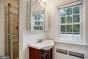 2739 Chesapeake St NW, Washington, DC 20008 - Photo 19