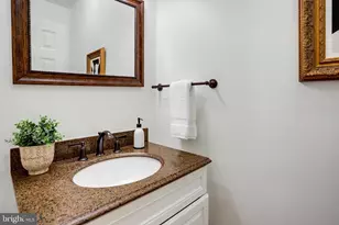 2739 Chesapeake St NW, Washington, DC 20008 - Photo 17