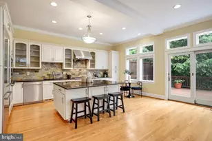2739 Chesapeake St NW, Washington, DC 20008 - Photo 13