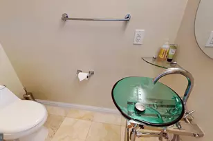 615 16th St NE, Washington, DC 20002 - Photo 5