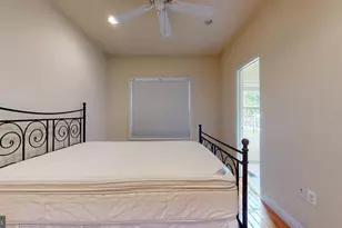 615 16th St NE, Washington, DC 20002 - Photo 19