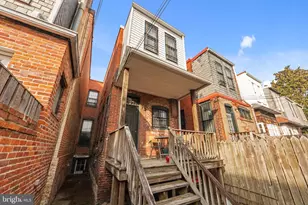 1011 Independence Ave SE, Washington, DC 20003 - Photo 7