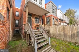 1011 Independence Ave SE, Washington, DC 20003 - Photo 5