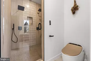 1203 G St NE, Washington, DC 20002 - Photo 37
