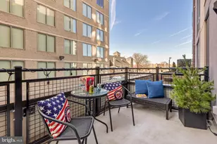 37 L St SE, Washington, DC 20003 - Photo 23