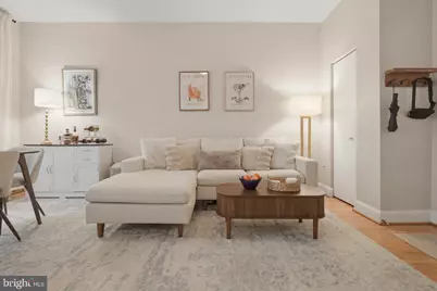 2010 Kalorama Road NW #304, Washington, DC 20009 - Photo 5